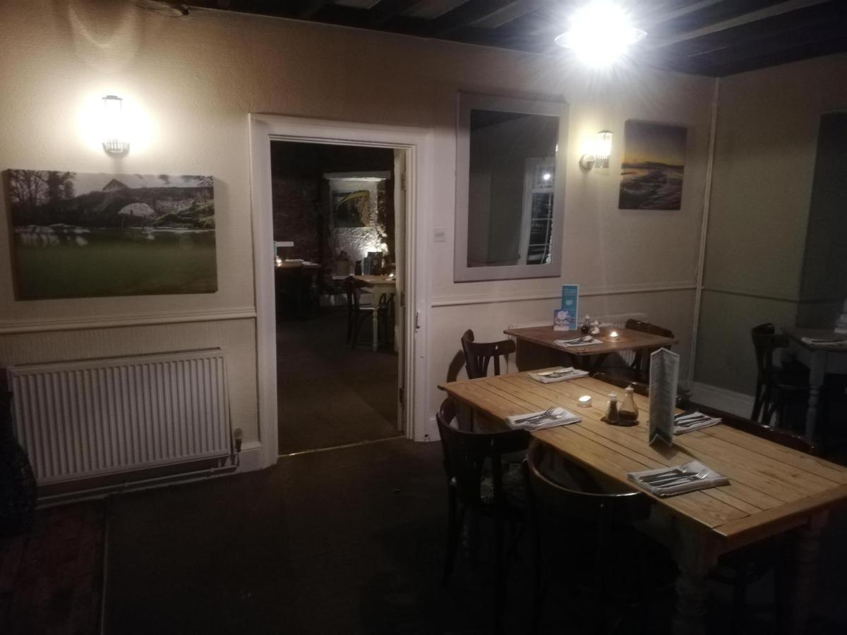 Parsonage Farm Inn Saint Florence Exterior foto